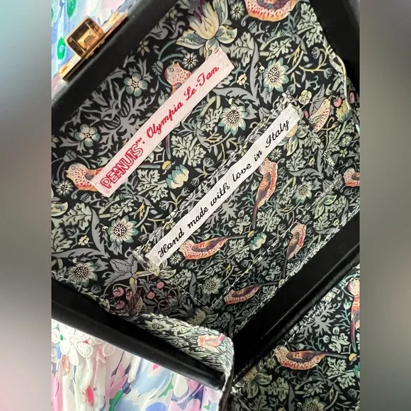 *SOLD* Olympia Le Tan x Peanuts Happiness Is a Warm Puppy Strapped Clutch Bag - Picture 16 of 16